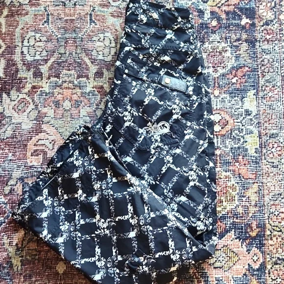 BURTON | Women's Dryride Snowboarding Pants - Picture 6 of 6